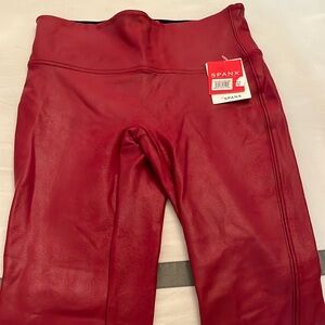 Spanx faux leather leggings in women’s size small.  New with tags!